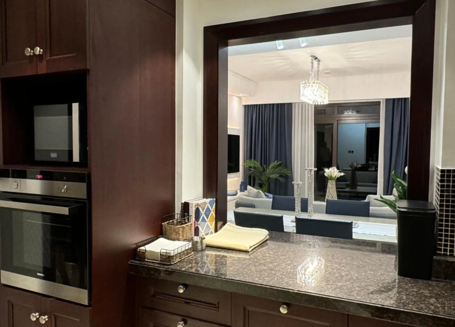 Lux Burj Khalifa Views 2Br Iconic Heart Of Dubai Direct Views The Best Location Dubai Mall Boulevard Apartment