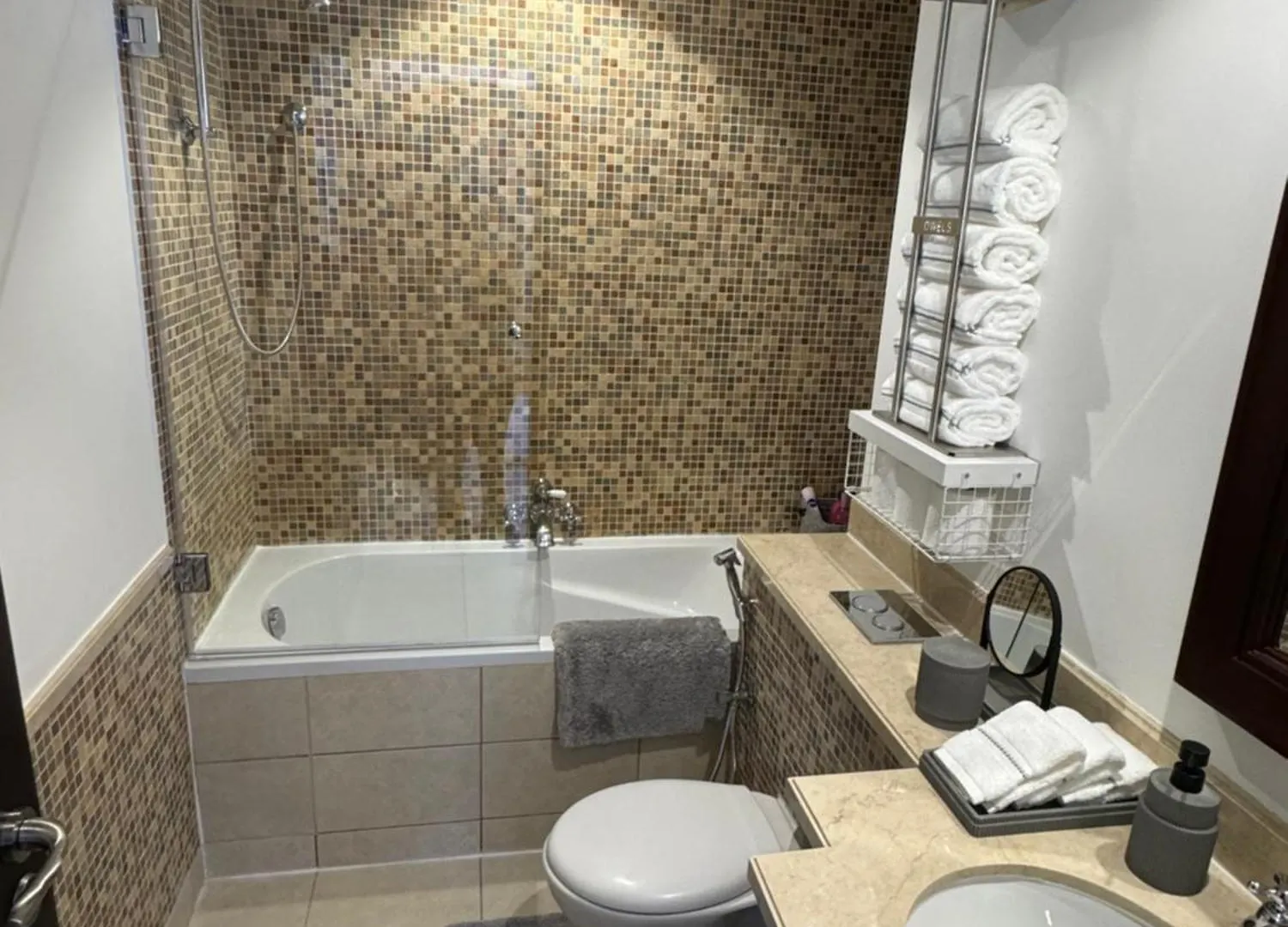 Lux Burj Khalifa Views 2Br Iconic Heart Of Dubai Direct Views The Best Location Dubai Mall Boulevard
