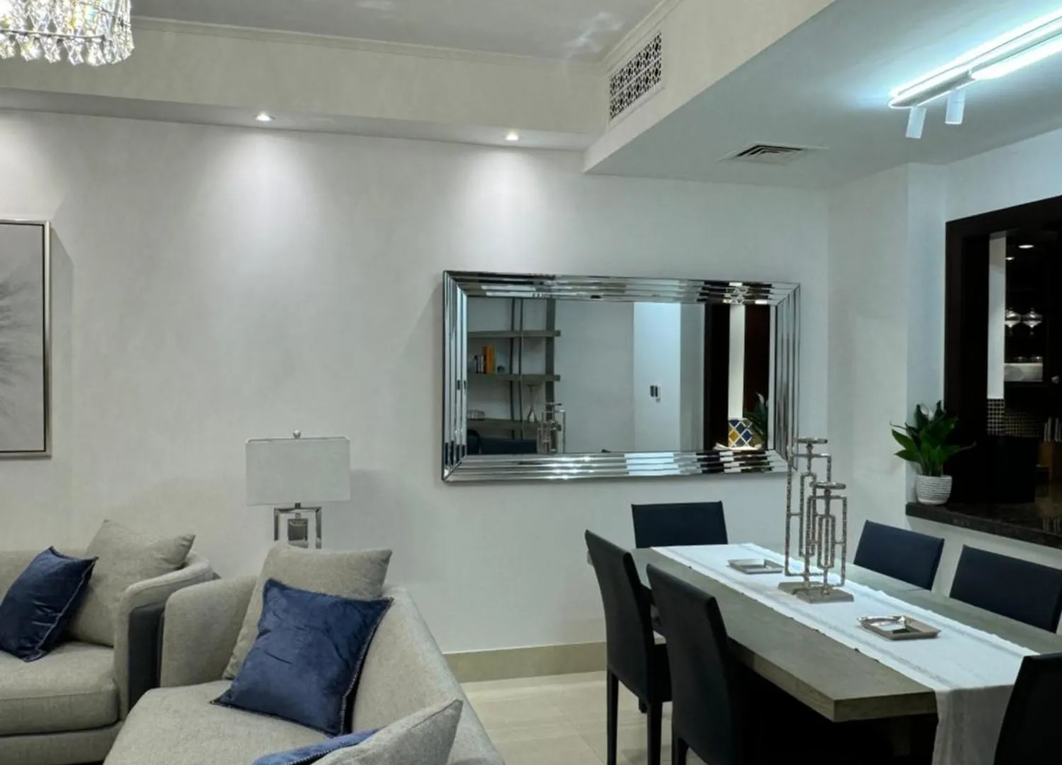 Lux Burj Khalifa Views 2Br Iconic Heart Of Dubai Direct Views The Best Location Dubai Mall Boulevard Apartment