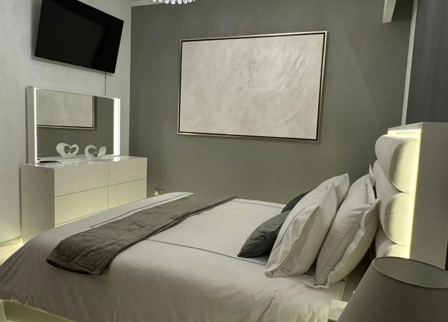 Lux Burj Khalifa Views 2Br Iconic Heart Of Dubai Direct Views The Best Location Dubai Mall Boulevard Apartment