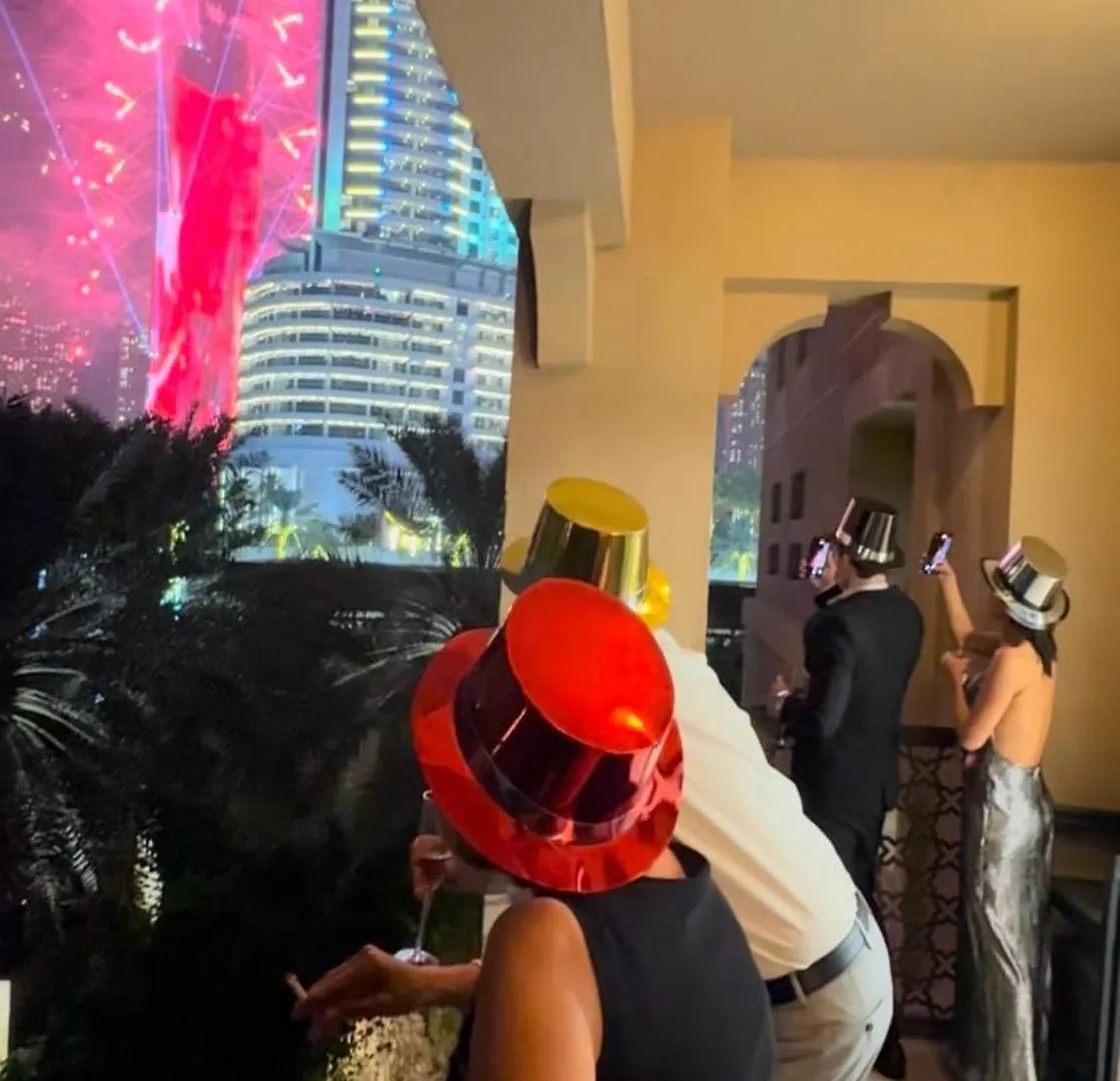 Lux Burj Khalifa Views 2Br Iconic Heart Of Dubai Direct Views The Best Location Dubai Mall Boulevard United Arab Emirates